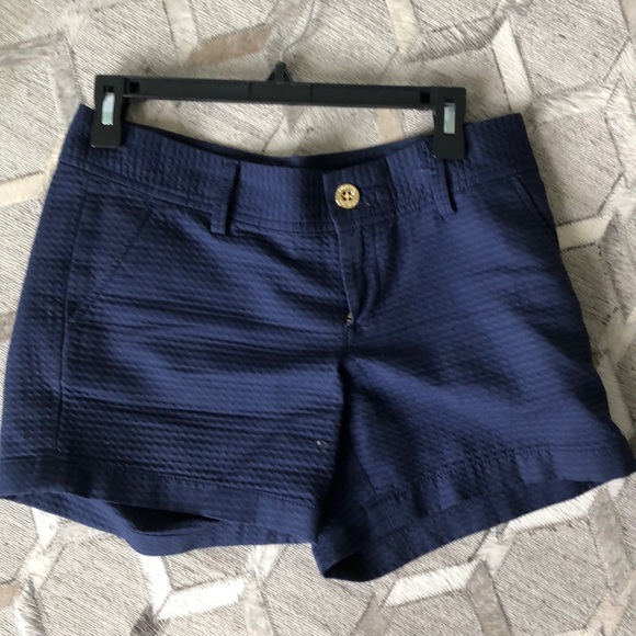 Navy shorts - Picture 2 of 3